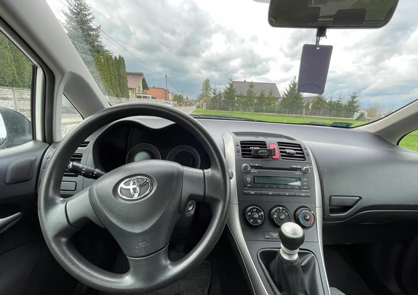 Toyota Auris cena 23500 przebieg: 144445, rok produkcji 2009 z Częstochowa małe 46